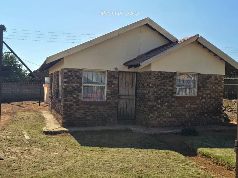 2 Bedroom Property for Sale in Mmabatho North West